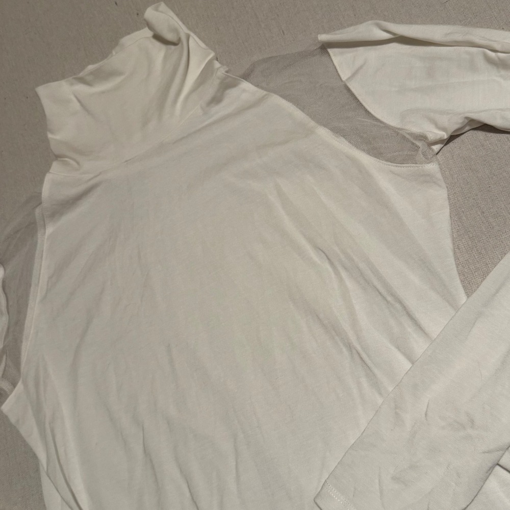 Marcella NYC Maria Off White Mesh Inset Turtleneck Top L Minimalist